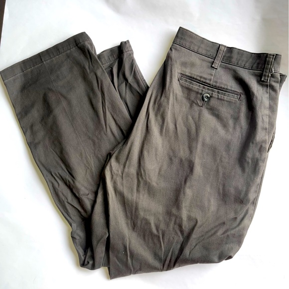 Men’s Dress Pants. BUTTERY SOFT. - Picture 1 of 3